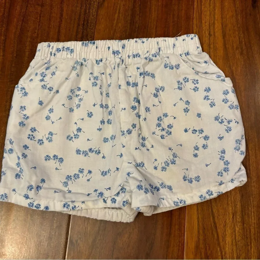 Osh Kosh B’Gosh vintage white/blue floral shorts